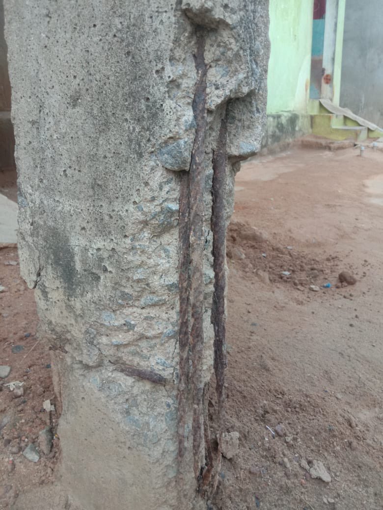 sembedu_601103's tweet photo. We request you to change the very badly damaged street light post in #sembedu village, kanimozhi nagar #ellapuram block Tiruvallur district. Take immediate action to rectify this issue. Residents are in safety risk. @TANGEDCO_Offcl @TThenarasu @CMOTamilnadu https://t.co/sopZEsqcuc