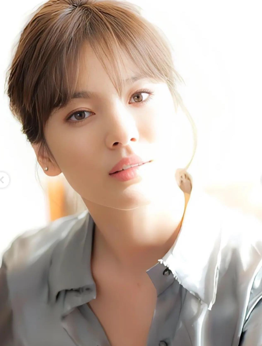 kissasia1's tweet photo. No matter how nice you are
How kind, how caring , how loving lt’s just isn’t going to be enough for some people.
.
#songhyekyo #송혜교 #宋慧乔
#hallyuqueen #tvn남자친구 #descendantsofthesun #태양의후예 #fullhouseautumninmyheart #thatwinterthewindblows
#宋仲基 #makeon
#혜교 #송중기 #송송커플 #중기 #songhyegyo #hyekyosong #hyekyo #koreanactress #kyo