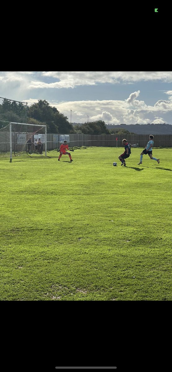 MendipBroadwalk's tweet image. 🔵🔴

An important win yesterday over a very young and gain @clevedonunited 

1-0. 
Connor Biggins with a clever first half finish. 

Again , a brilliantly supported fixture. Thanks to all who came. . 👏👏

Jackson Brown - Man of the match.  

@somersetcfl
