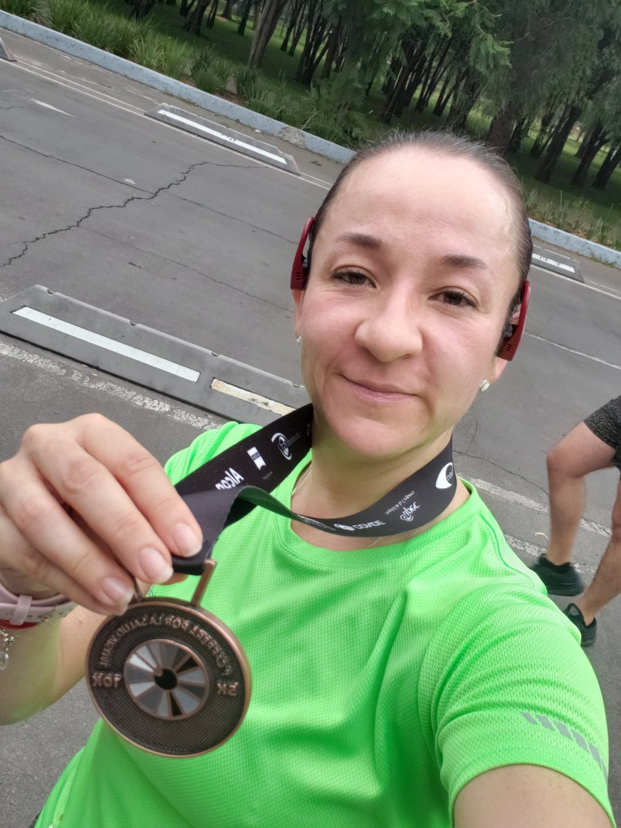 Buenos días... aquí ya se corrieron 10km..bendiciones a todos 
#grinteam gracias por tan ricos kilómetros para ayudar a las personas q tienen problemas visuales