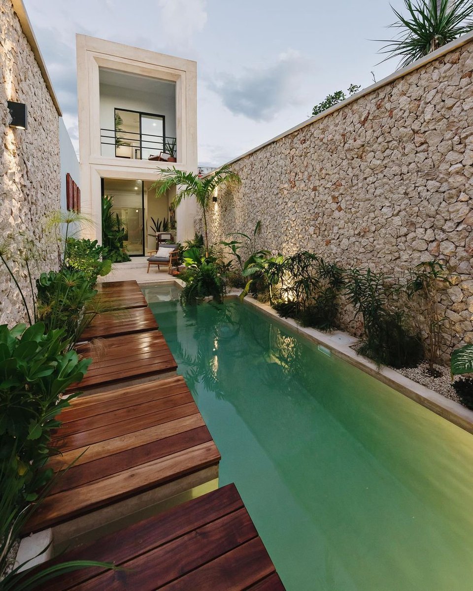 HOUSEPORN___'s tweet photo. Dream backyard. https://t.co/3mg0ZpvR3D