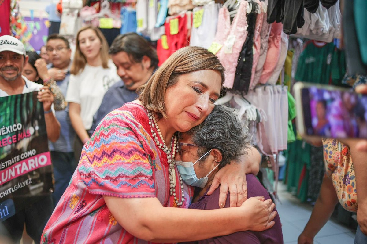 Trabajaremos por ellos, para los que más lo necesitan. 

Su pensión ya no se irá en medicinas.

Garantizaremos el suministro de medicamentos para que nunca les haga falta.

Por ellos, por México 🫶🏻🇲🇽

#MéxicoMereceMás