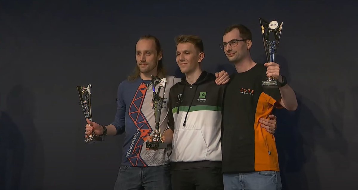 CoReSimRacing's tweet photo. @SimRacingExpo | Thanks 👏 for the lovely stage ceremony 🏆🏆🏆 for the 2023 #dmsb #dsrc podium results of last week! 🇩🇪 @CaliWinkler receiving the #adac #dmsb #endurance (P1 GT3) &amp; #sprint (2x P3) trophies!🏁#adac #iracing #gt3 #champions #ADACSimRacingExpo2023 https://t.co/YpelezaGcx