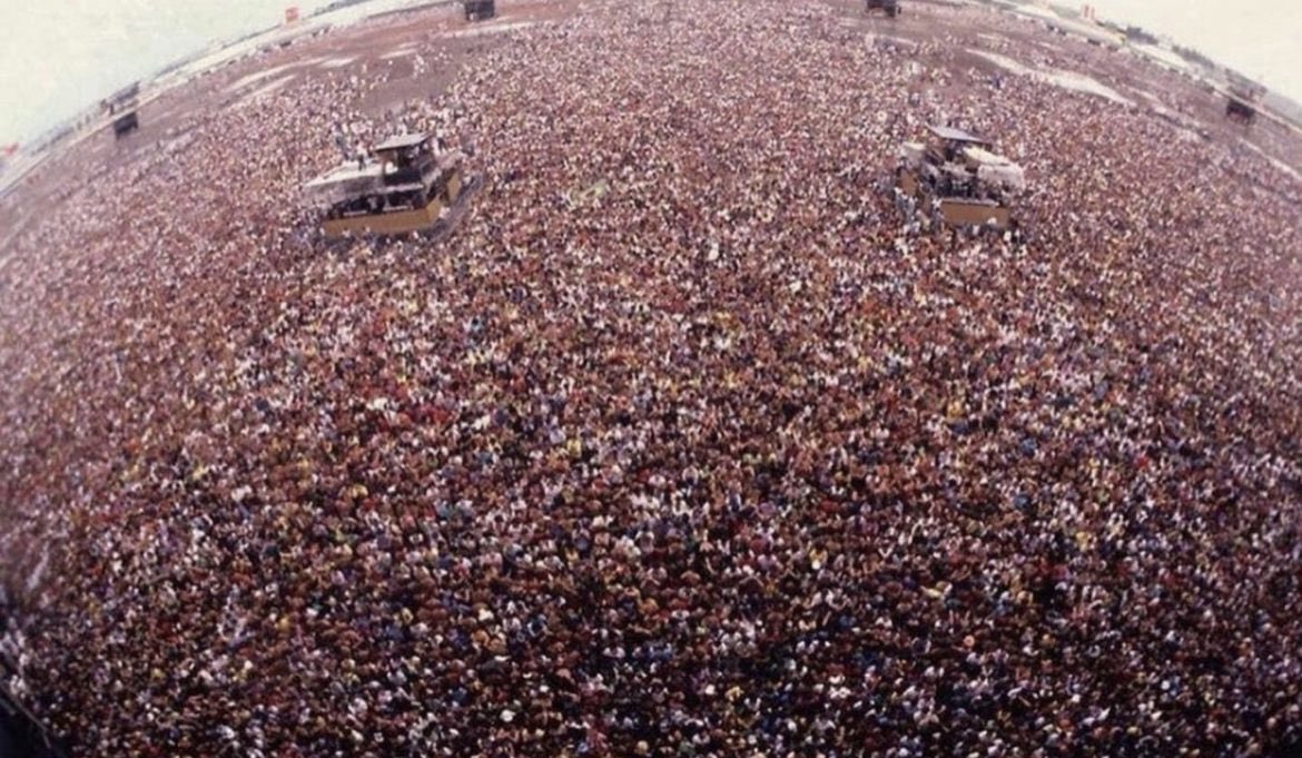 historyinmemes's tweet photo. In 1991, Metallica performed a historic concert in Moscow, held on a military airfield just months before the fall of the Soviet Union. This monumental event was part of the 'Monsters of Rock' festival, where renowned bands like AC/DC and Pantera also shared the stage. What made this concert truly exceptional was the staggering attendance of over 1.6 million people, setting a record at the time. The event was promoted as a symbol of democracy and freedom.

During this period, Metallica was enjoying immense success with their acclaimed "Black Album." One of their standout hits, "Enter Sandman," was performed on that memorable day in 1991. (You can find the electrifying video on YouTube).

Years later, Metallica's lead singer, James Hetfield, reflected on the Moscow show, saying, "Actually, I would have to say the Russian show when we showed up in '91 after the coup, where the country had opened up and was no longer communist. Doing that open airfield, we played with four other bands, and basically, for the first time, it was a free concert out in an airfield, and they estimated a million, or half a million; nobody knew, really. But just being able to play in a place that was fresh and hadn't heard anything like that before, and watching people transform as the music moved them. There were plenty of military personnel who just started taking off their uniforms and rocking out. It was a liberating experience and truly amazing to witness."

In terms of attendance, only two other concerts have surpassed this milestone. Rod Stewart's concert in Rio De Janeiro, Brazil, in 1994 drew approximately 3.4 million people, while Jean-Michel Jarre's concert in 1997 in Moscow attracted 3.5 million fans.