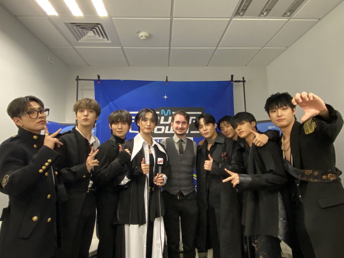 1024updates's tweet photo. [📷] MCOUNTDOWN in FRANCE 

#ATEEZ #에이티즈 @ATEEZofficial https://t.co/UoHfZH6O6c