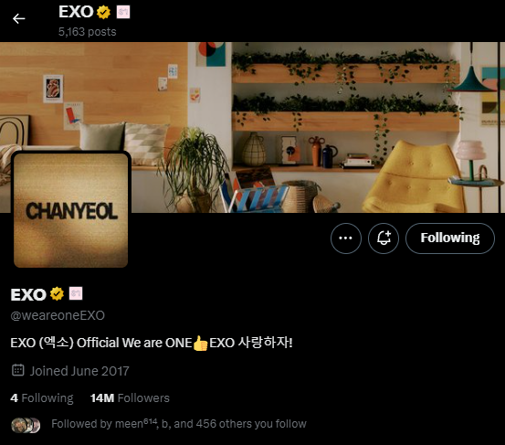 daengdaei's tweet photo. FOR THE FIRST TIME IN HISTORY WEAREONEEXO OFFICIAL ACCOUNT CHANGED THEIR LAYOUT TO CHANYEOL GUYS CHANYEOL MY LOVE YOU DID IT 😭😭😭😭😭😭😭😭😭😭😭😭😭😭😭 https://t.co/yzDdd2tm0q