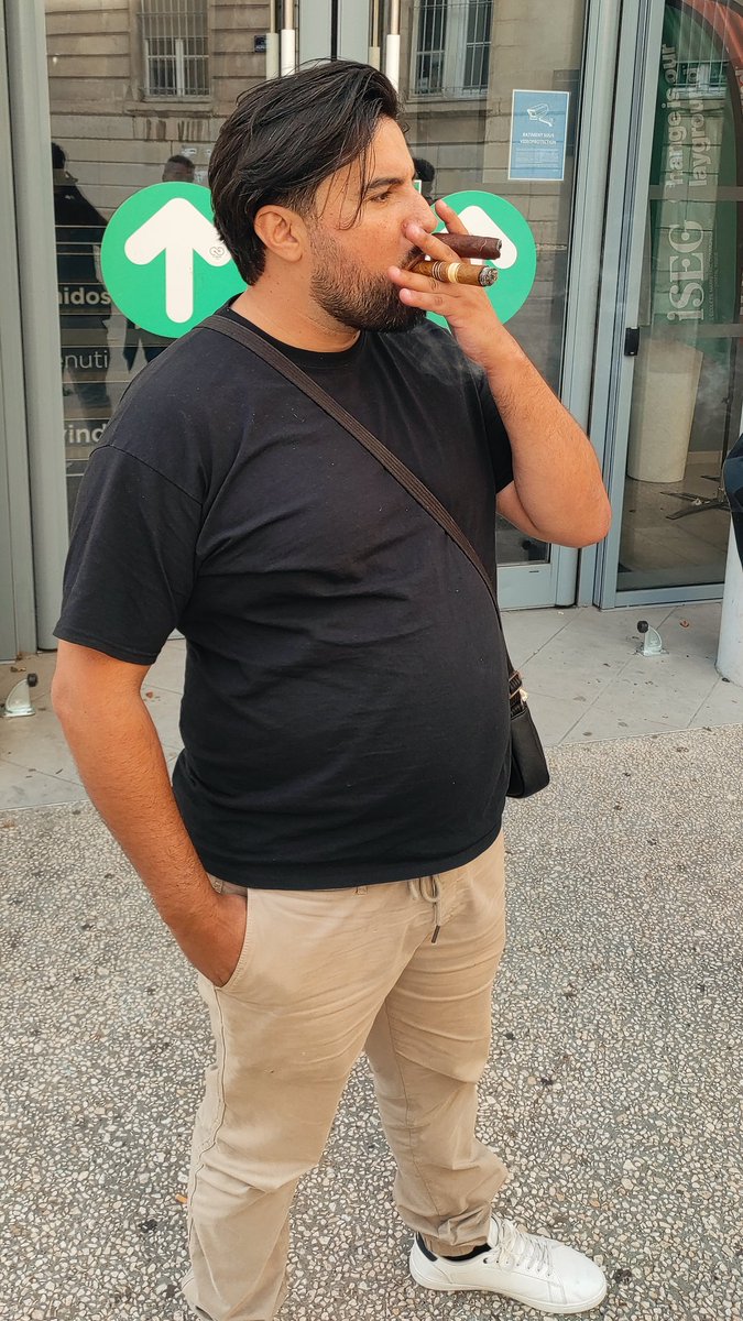 You will see <a href="/bazoukha_2X/">bazoukha</a> on Netflix in season 2 of One Piece as Smoker