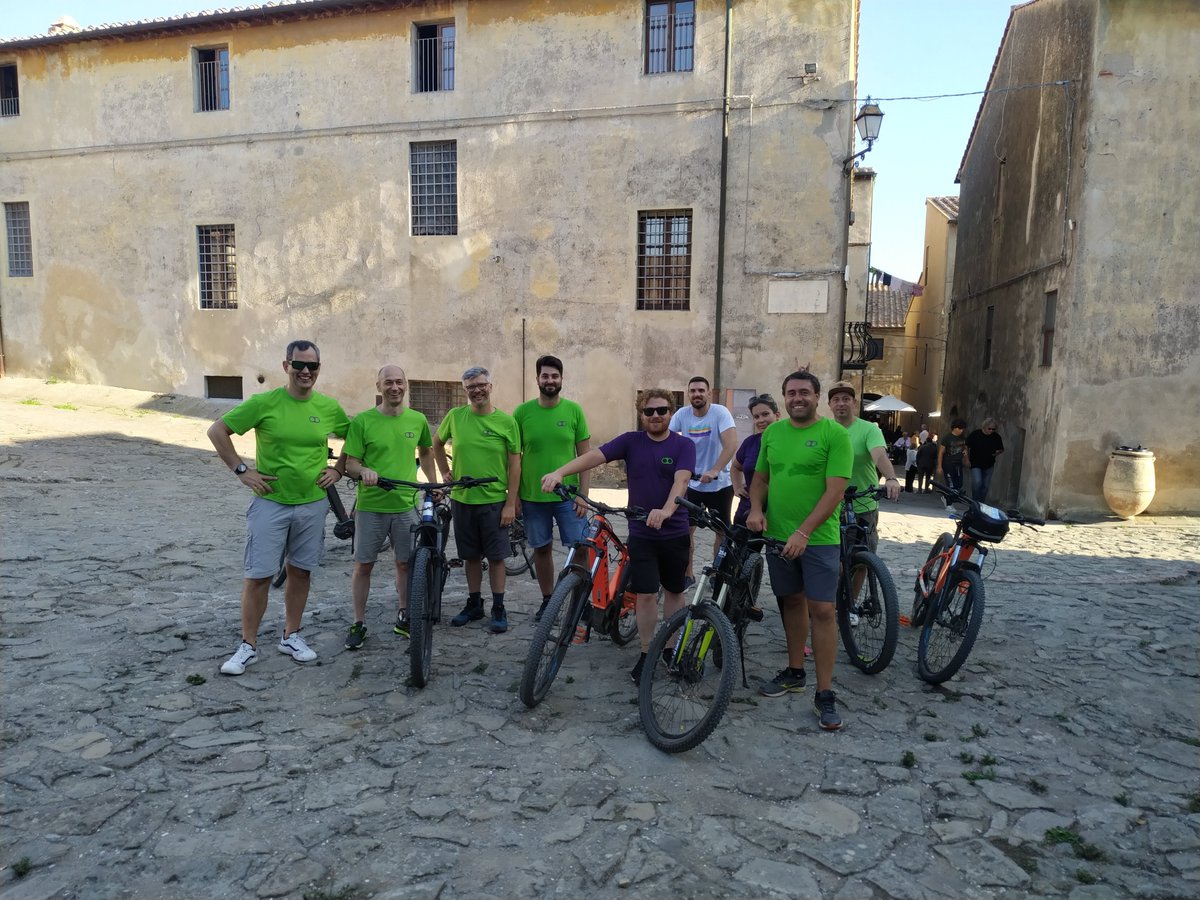 doubleloop (no one here, see you elsewhere) (@doubleloop_io) on Twitter photo #doubleloop retreat mood ON!
Ricaricati da tre giorni trascorsi nella splendida cornice di Populonia. Momenti preziosi di condivisione, riflessione e tanto spasso!
Un ringraziamento speciale a <a href="/emagorse/">Emanuele Rapisarda</a> per la sua facilitazione. Non si direbbe, ma ci ha fatto lavorare tanto 😅 #doubleloop retreat mood ON!
Ricaricati da tre giorni trascorsi nella splendida cornice di Populonia. Momenti preziosi di condivisione, riflessione e tanto spasso!
Un ringraziamento speciale a <a href="/emagorse/">Emanuele Rapisarda</a> per la sua facilitazione. Non si direbbe, ma ci ha fatto lavorare tanto 😅