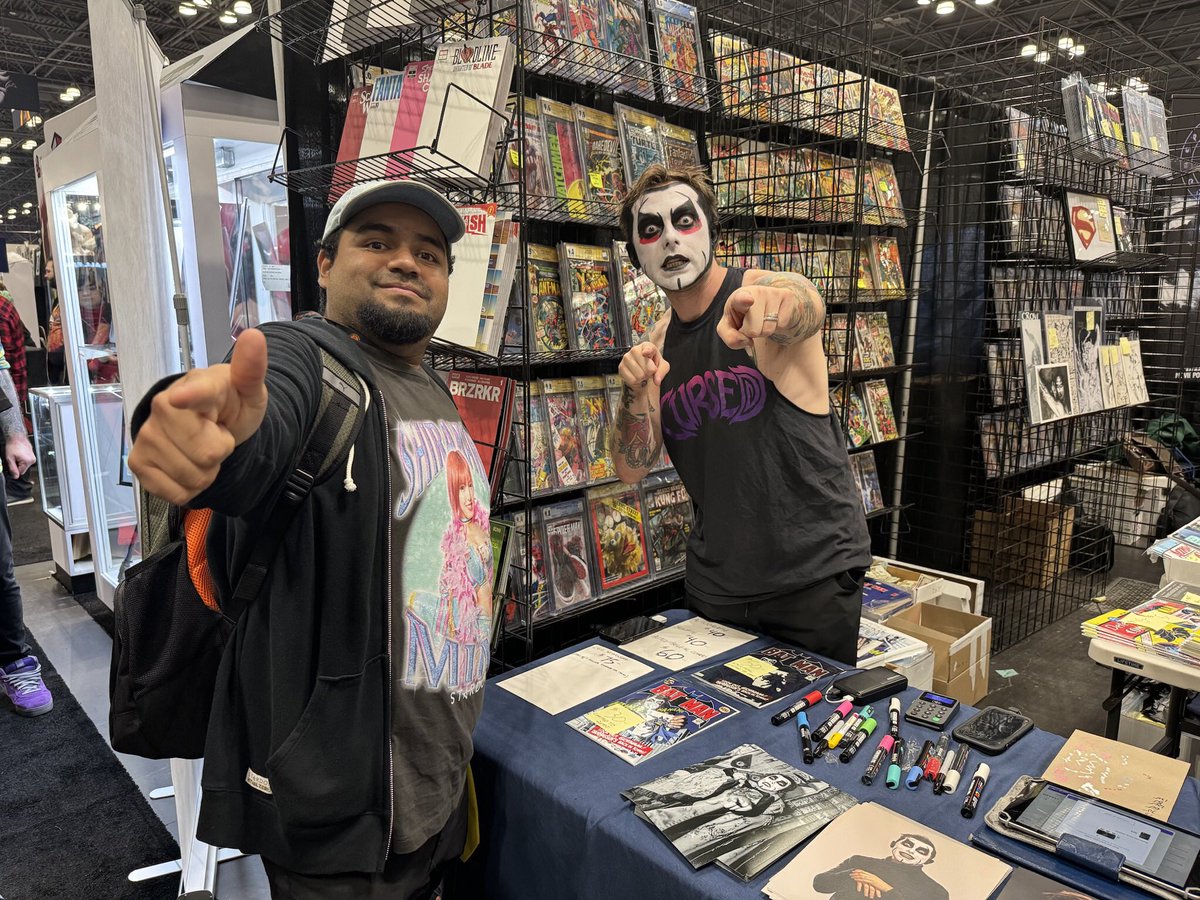 haremking1992's tweet photo. Love that Danhausen. He’s very nice very evil. #danhausen #AEW #ROH #becursed https://t.co/dFZ1EXvD9x
