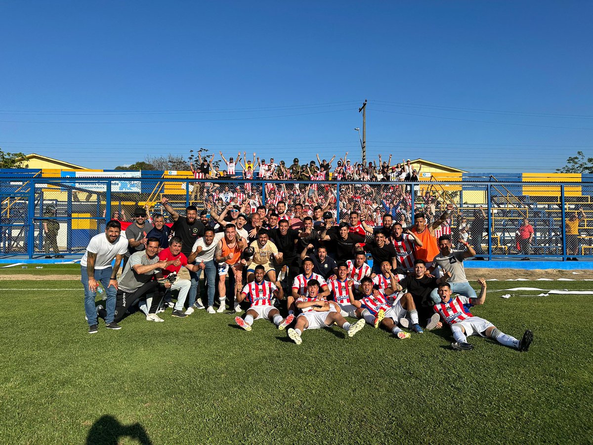 maulesur's tweet photo. Deportes #Linares se mantiene en Segunda. #Alerta #Mega https://t.co/ZWzJFzLXsA