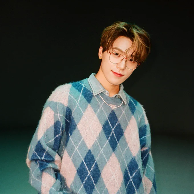 #디노 