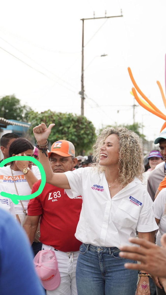 CarlosPElCholo's tweet photo. Quien será el asesor de la dra @nlopezfuentes, sigue el plagio? Esta vez cambió su tipo de letra como lo tiene el del próximo alcalde de Montería @kerguelenhugo. #UnaSolaMonteria #HugoAlcalde! Bendiciones 🙏 https://t.co/CNvzuBMgJo