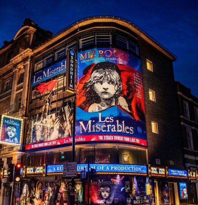 haydnrbrown's tweet photo. Great weekend seeing the magnificent Les Miserables. 

#theatre  #sondheim #London https://t.co/sRWmHoV4My