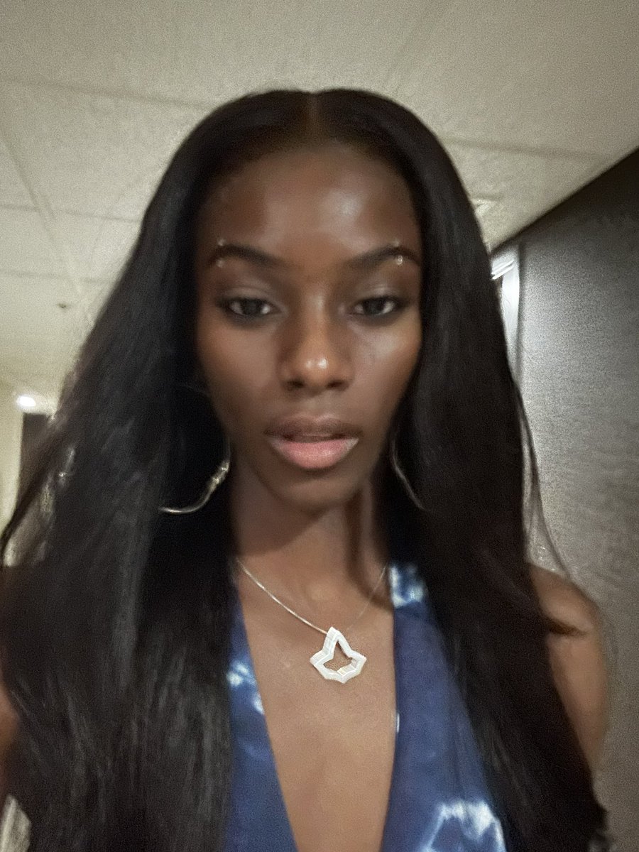 niabsims's tweet photo. my first wig🥹 #wigiana https://t.co/djYqUEMiS9