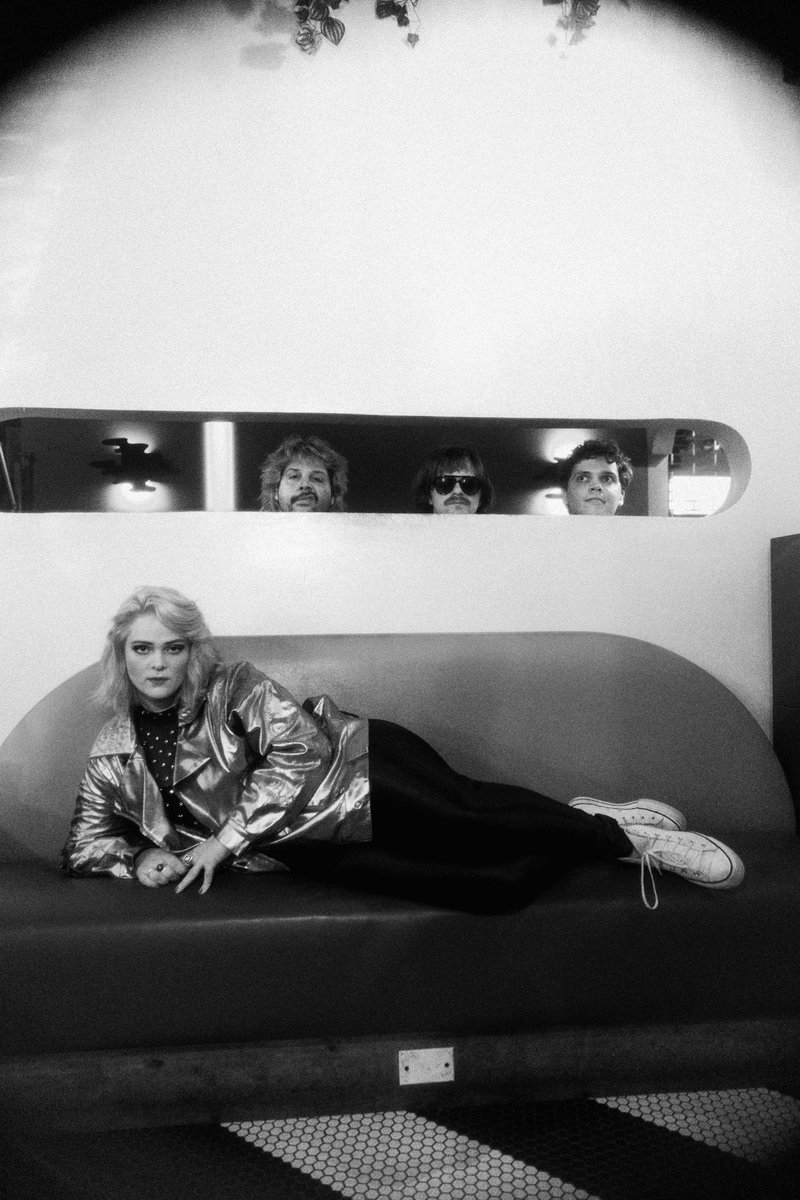 Parallels tweet media