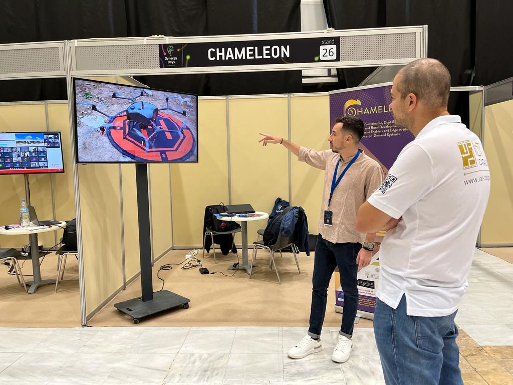 Chameleon_HEU's tweet image. #CHAMELEON joined the #SynergyDaysConference in Thessaloniki 🏛 from October 4-5, 2023, a conference that brought together digital innovators of the European agri-food sector
We are grateful to @SmartAgriHubs for hosting this event that united EU agri-food digital innovators