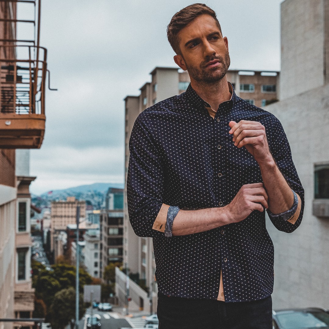 shopvustra's tweet photo. Elevate your office style with the Bond Street shirt – where comfort meets business sophistication.
#shopvustra #shopsustainable #ethicalfashion #maderesponsibly #mensootd #sustainablefashion #sustainablestyle #ethicalstyle #ecofriendlyclothing #consciousfashion https://t.co/C9fU8HcIrX