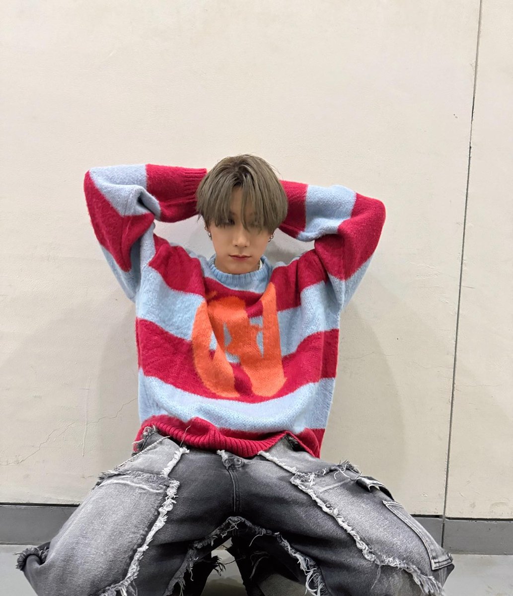 tenpon1001's tweet photo. お祭りの始まりだ〜🤩💗✨🎉
#WayV_COMEBACK
#TENLEE #李永钦 #ชิตพลลี้ชัยพรกุล #텐
#WayV #威神V
#OnMyYouth #遗憾效应
#WayV_OnMyYouth
#WayV_OnMyYouth_遗憾效应 https://t.co/w8ACGWMJKx