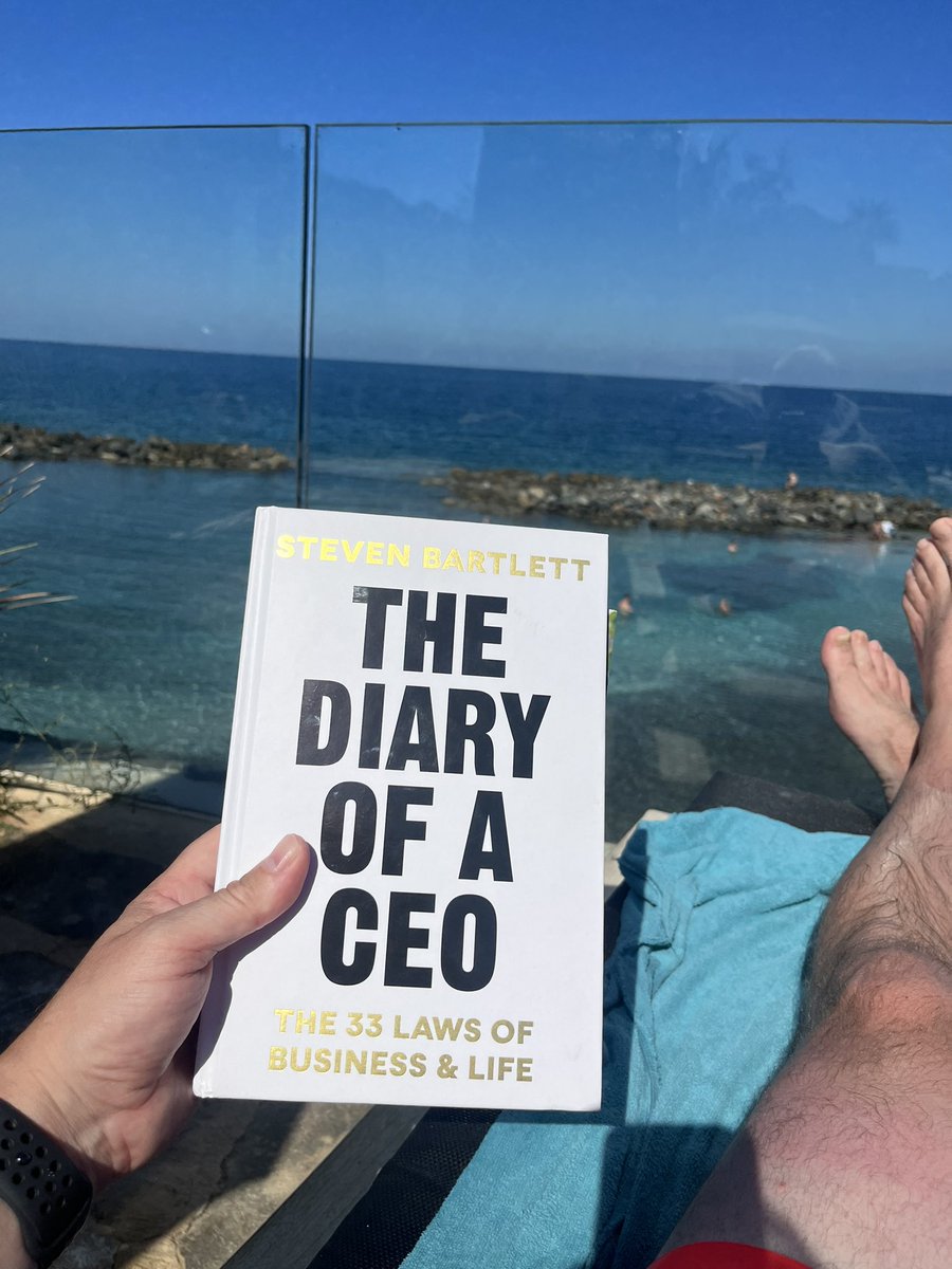 Scott Taylor tweet media