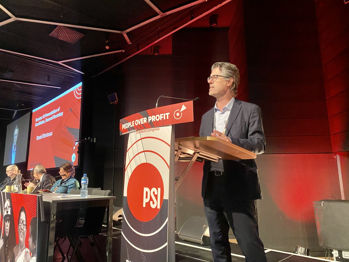 Daniel Bertossa is elected General Secretary of @psiglobalunion ! He gives his inspiring keynote speech to delegates at #PSICongress2023, laying out his vision for strengthening public services and union power around the world. #PeopleOverProfit