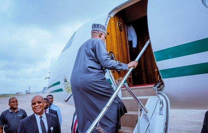kapital929's tweet image. Photo News: Vice  President Kashim Shettima to 
represent President Bola Tinubu at the 3rd Belt And Road Initiative Forum For International Cooperation In Beijing, China.

#vpks/#china/#roadinitiative #kfm929/#StateHousePressRelease/Glazers/Wizkid/#SundayService/#HamasTerrorist