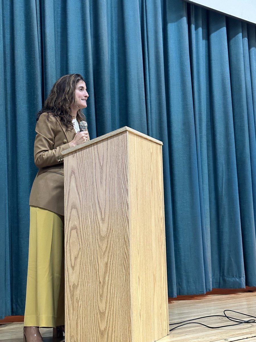 Council Member Marjorie Velázquez tweet media