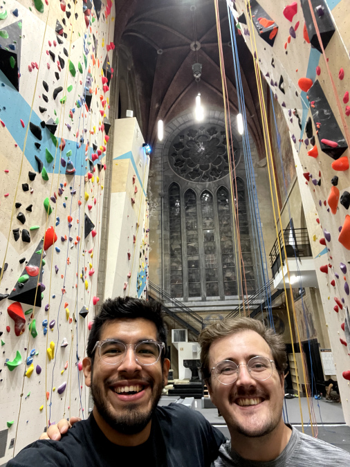 <a href="/nanome_inc/">Nanome</a> Also got to meet up with two of my favorite European #VR devs.

First was <a href="/chris_handzlik/">ChrisHandzlik</a> in the UK.

Then <a href="/tovanbo/">Thomas Van Bouwel</a> in Belgium.

And yes, true to his puzzle-loving nature Thomas took me out to solve some climbing problems. Inside a Belgian church of all places!