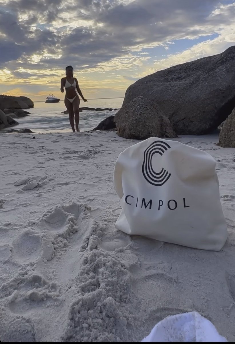 thelagosmag's tweet photo. Congratulations, @officialtsatsii! We commend your efforts in bringing Cimpol to life. We hope it ships to Lagos from South Africa. Let's all show our support for the talented Tsatsii.
Don't forget she's representing Lagos in her mind and brand. https://t.co/cFpUuBgQGU