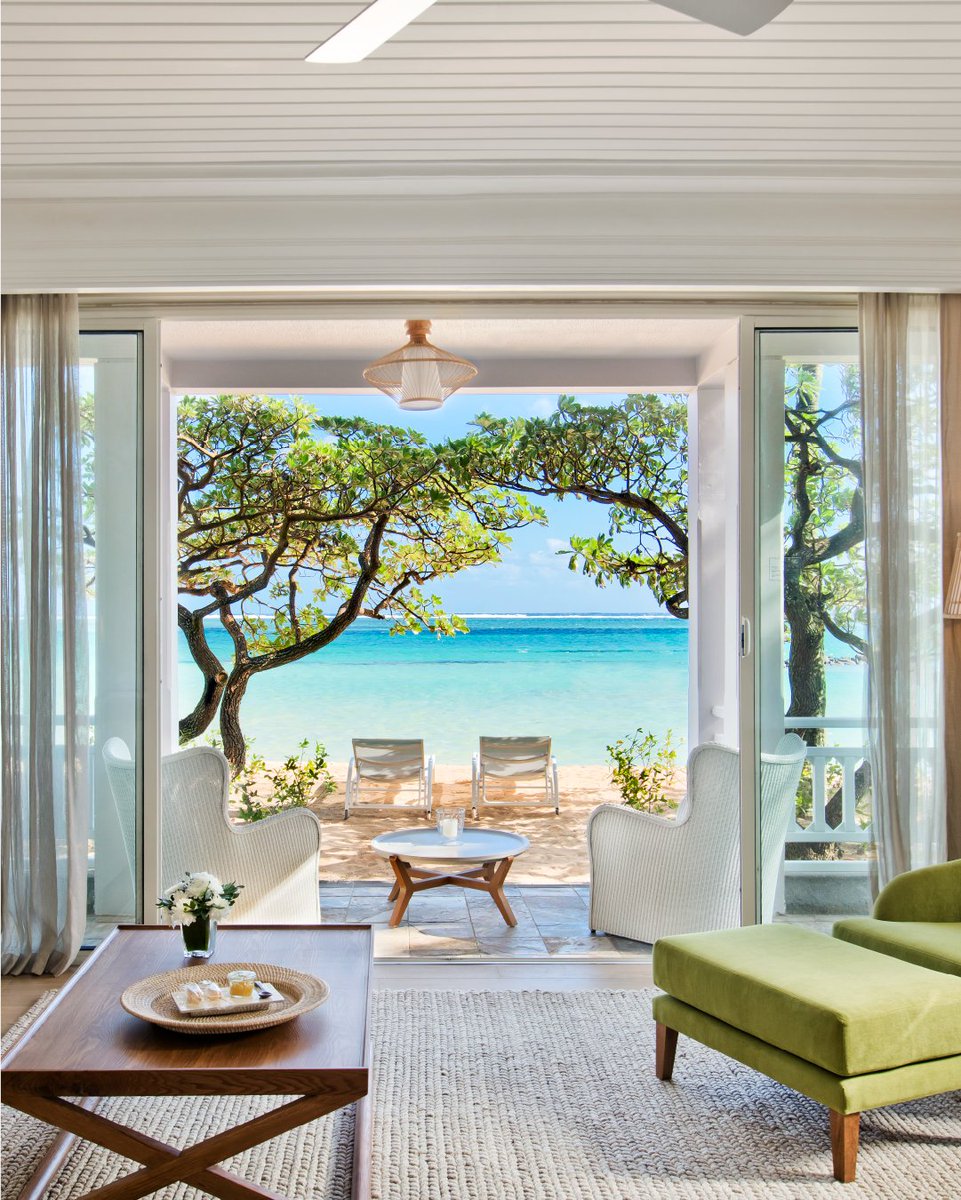 SeeMauritius's tweet photo. Want sweeping ocean views?

We have selected some of the best rooms with a view in the south of Mauritius.

📸: 1. @heritage_letelfair 2. @sofitelmauritiuslimperial 3. @anantaraikomauritius 4. @heritage_awali on IG

#hotelstay #roomviews #mauritiusnow #FeelOurIslandEnergy https://t.co/5OBG41PUlJ