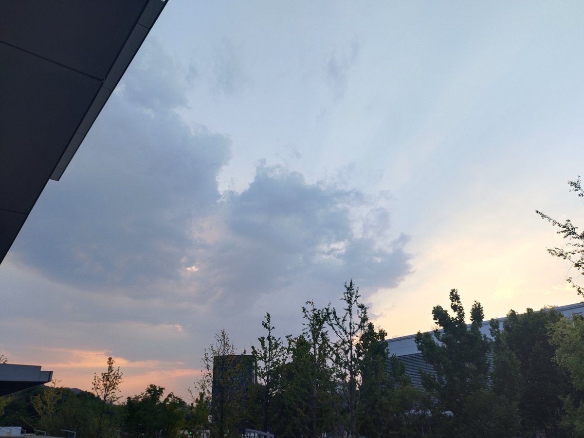 nb4482_'s tweet photo. https://t.co/4gyD35EIDc