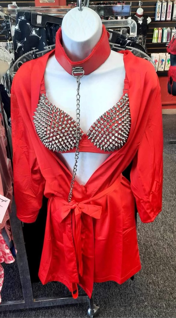 Boudoirnoir's tweet photo. #boudoirnoir #shopwithabrandyoucantrust #sex #sextoys #intimacy #vibrators #fetish #lingerie #backroomblog https://t.co/odd5P7M4le