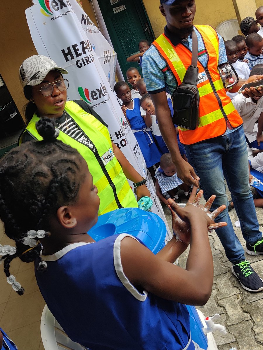 ExhelaI's tweet photo. The easiest way germs get into our body is through unclean hands, which is why we must inculcate the habit of regular handwashing.

Here are pictures from our school health education campaign.
#Project1K
#GlobalHandwashingDay
#GlobalHandwashingDay2023
#GlobalGoals 
#SDGs https://t.co/qGCB63J8dC