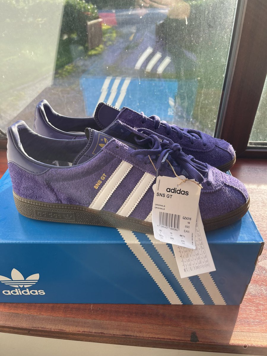 ROB_OB_77's tweet photo. @adiFamily_ Adidas SNS GT Tokyo Size 10 BNIBWT £130 https://t.co/b0hy4mSBok