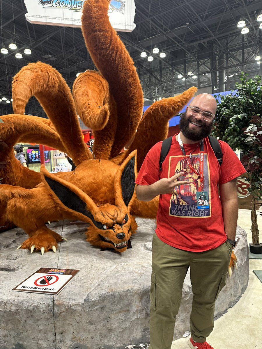 LeNerdyNinja's tweet image. #NYCC #NYCC23 - 🧵 🪡 
-
I’m going to be updating this throughout the day with videos from panels, cosplays, selfies, foods and thoughts. I’m headed back to Long Island now and I have the post con blues 😭 I’ll start the thread off with these pics.