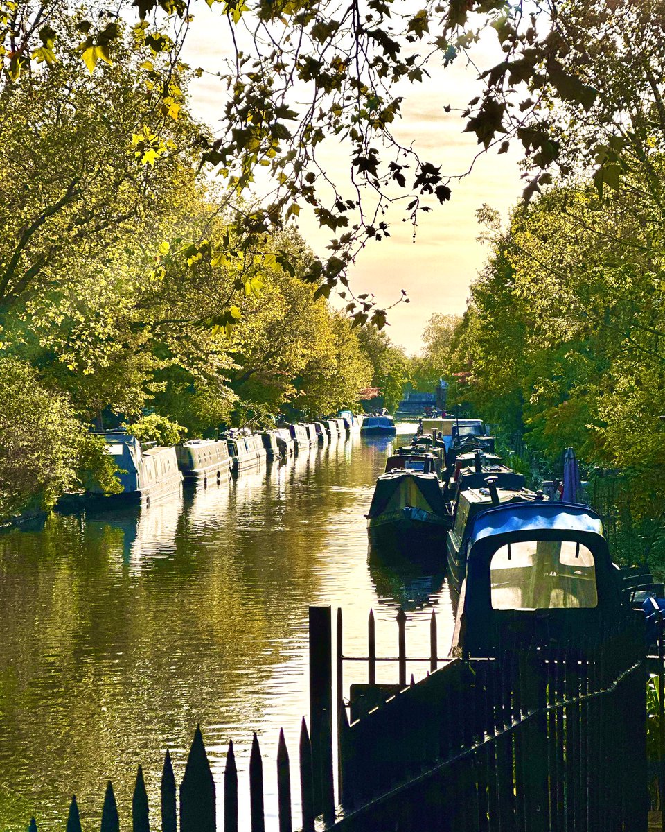 End of a beautiful day. #London #LittleVenice