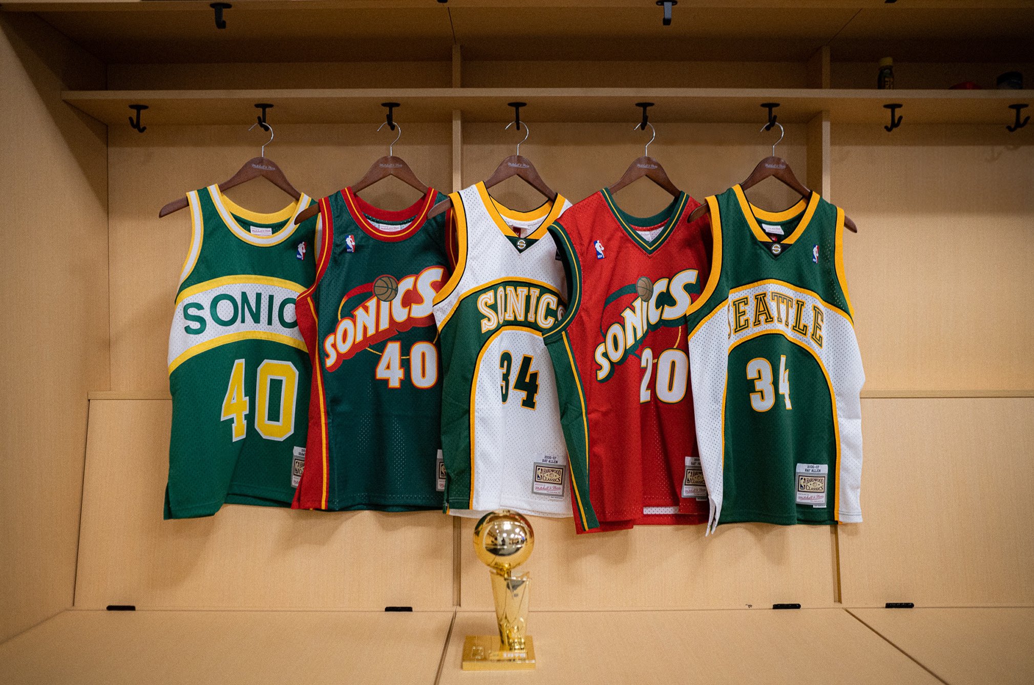 Supersonics uniforms hotsell