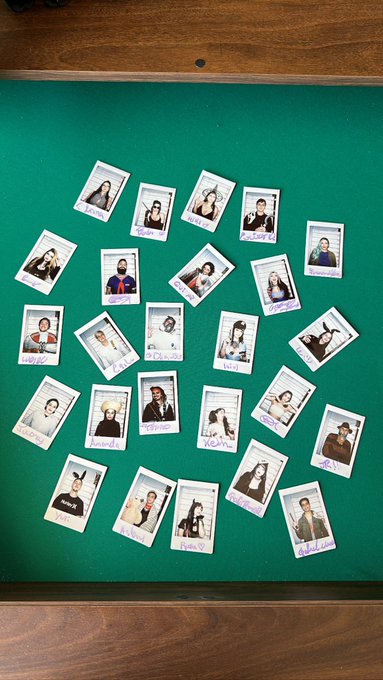 Ontem a festa aqui em casa foi maravilhosa, todo mundo caprichou muito nos looks de Halloween 🎃  Amei