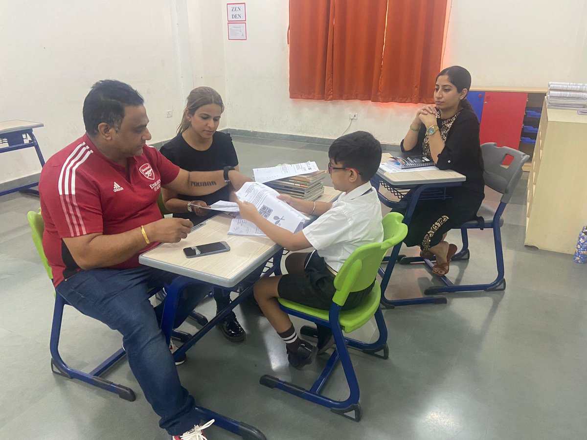 cambridgewing's tweet photo. Learner Led Conference– Building Partnerships in Schools.Learners experienced a sense of responsibility in creating collaborative learning environment #cambridgelearner @CambridgeInt @akmittals @Anupam_Sharmaa @neha0482 @sakshigupta2406 @aanchal3125 @pooja2416tandon @vijayaGarg1 https://t.co/rUmcEPx3MG
