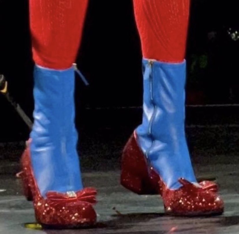 Twinkle Toes
-Harry Styles