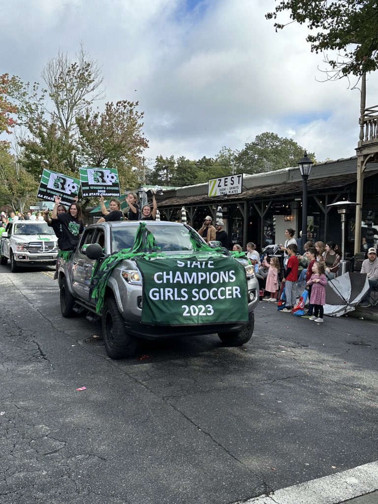 Coach Desing tweet media