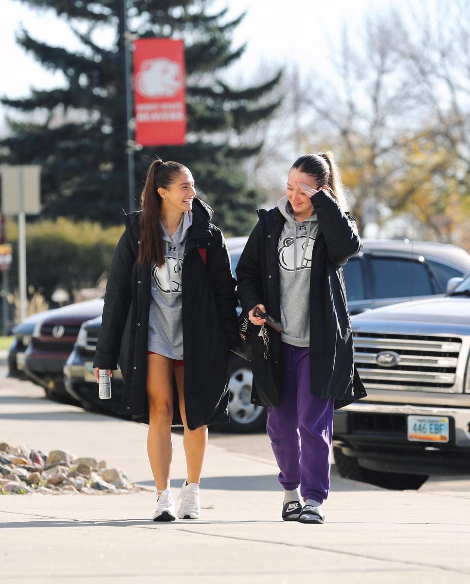 MSUBeaversSOC's tweet photo. Good vibes at home today ✨🥳 https://t.co/5sKapYkKUL