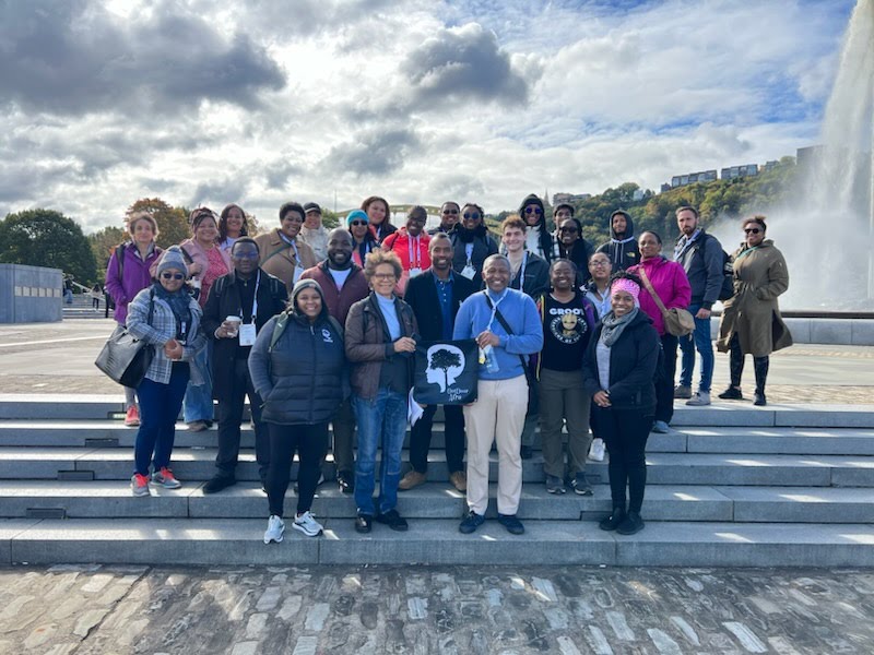magabritle's tweet photo. Thanks to #OutdoorAfro Pittsburgh and the #GSA2023 participants, especially Sherilyn Williams-Stroud! We had a wonderful time. @geosociety https://t.co/9wWn8oJKt7