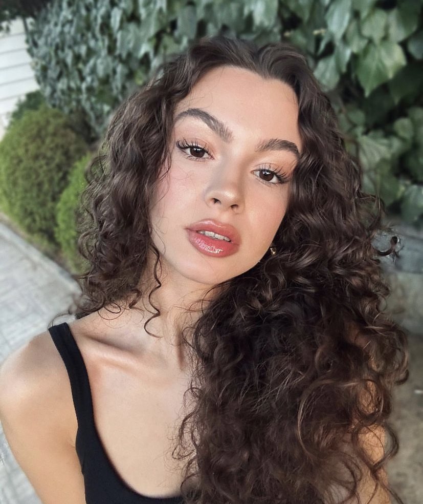 thezeyiniz's tweet photo. ONYAZ BU YAKIŞMAK NEEEE🔥🔥 https://t.co/kMosXbMsCw