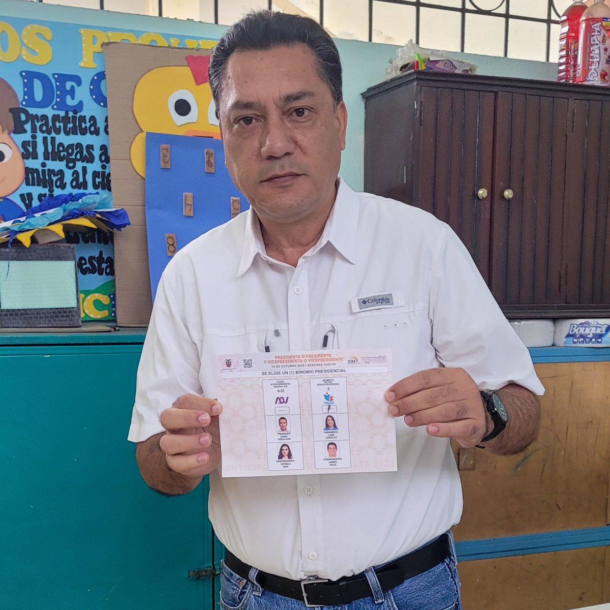 CavoZambrano's tweet photo. Para volver a tener un país de oportunidades para todos, la mejor opción es Luisa González, mujer inteligente, con experiencia y que por su gran valía llevará al Ecuador hacia el desarrollo integral.

#PorElBienDeTodos 
#LuisaPresidenta 
#CambiaLaHistoria
#Elecciones2023EC

@MashiRafael 
@LuisaGonzalezEc