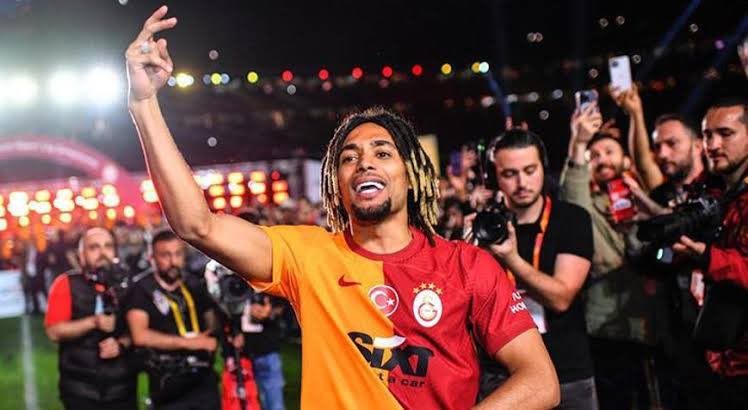 aslanooooo's tweet photo. @KramponSport Daha iyisi gelene kadar en iyisi 🦁 https://t.co/m4qKk6V7wl
