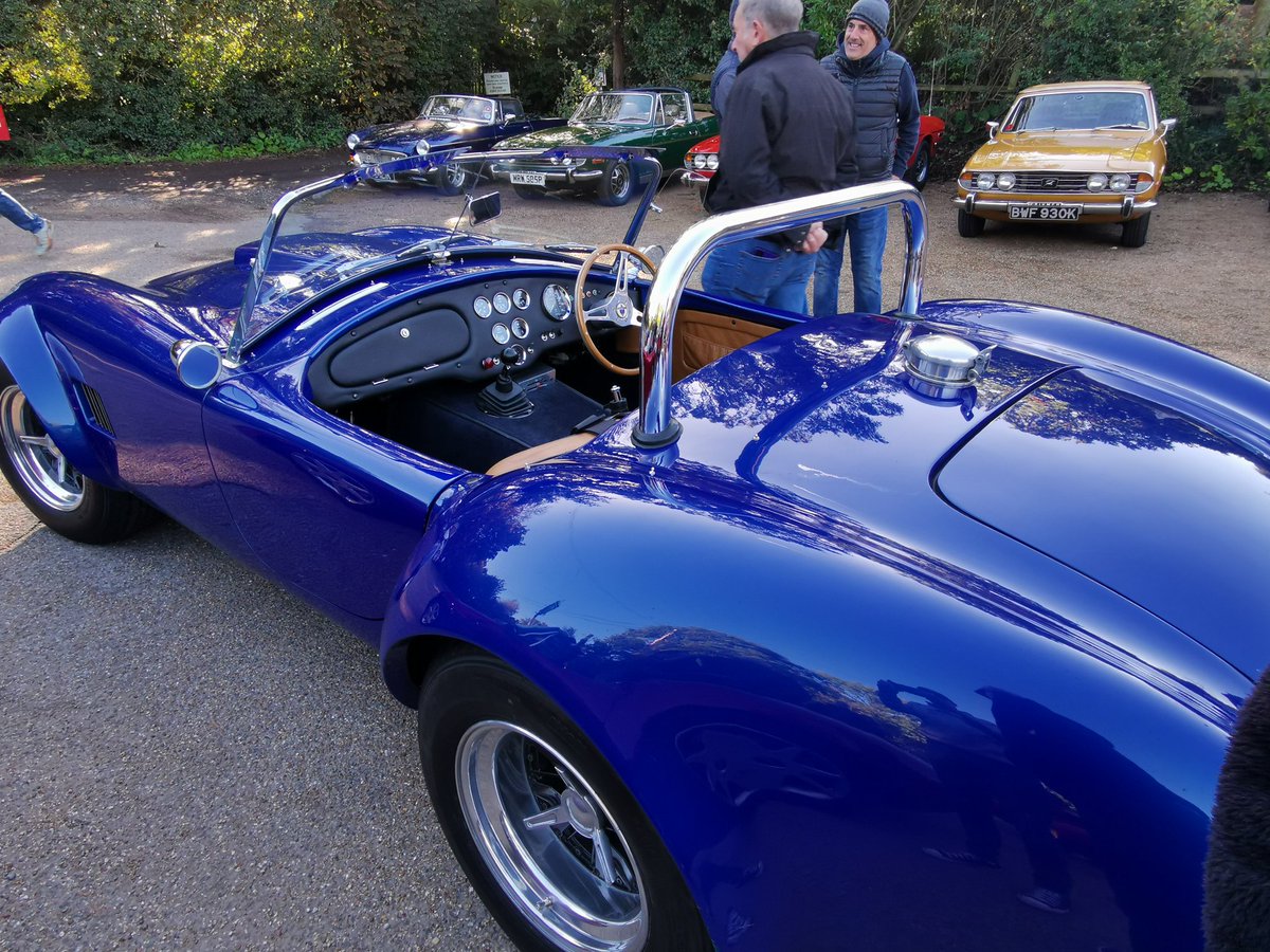 Warren_S_Nel's tweet photo. Really nice electic mix of cars at this morning's #carmeet
#ACCobra
#Caterham7
#TVRGriffith
#AustinMiniCooper https://t.co/teLoycv68k