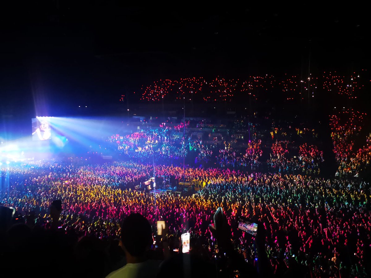 lotsofkiwi's tweet image. paris, 14.10.23
#FITFWT