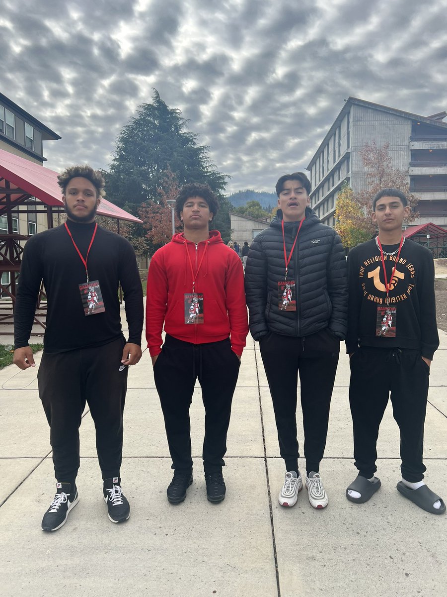 Coach J.Lopez tweet media