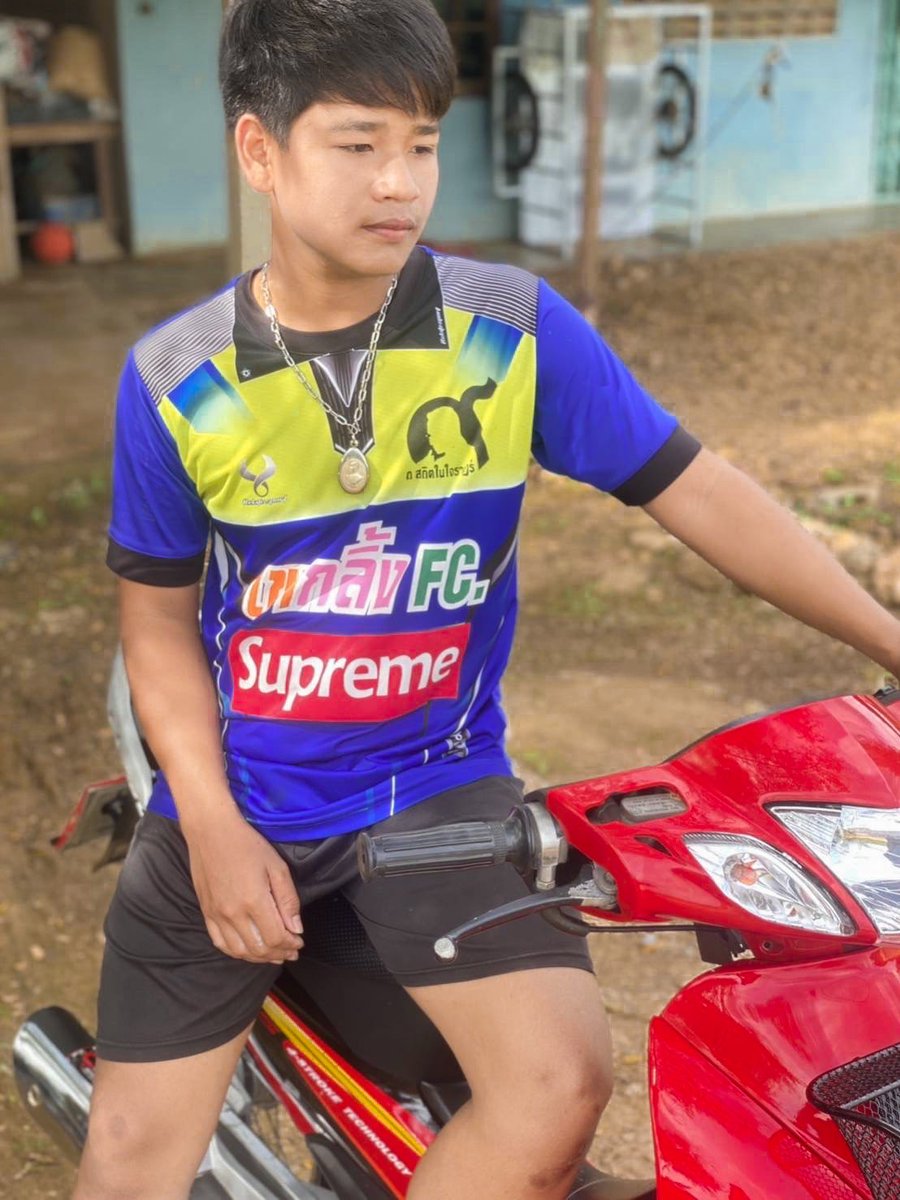 WefXram's tweet photo. โสดดดด https://t.co/ok9Lgw3tVo