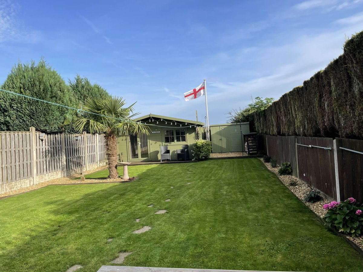 SteveGo585's tweet photo. #bulabula 🇫🇯you were amazing but the flag flies for another week! Well played England 🏴 https://t.co/NXTyRdxsFU